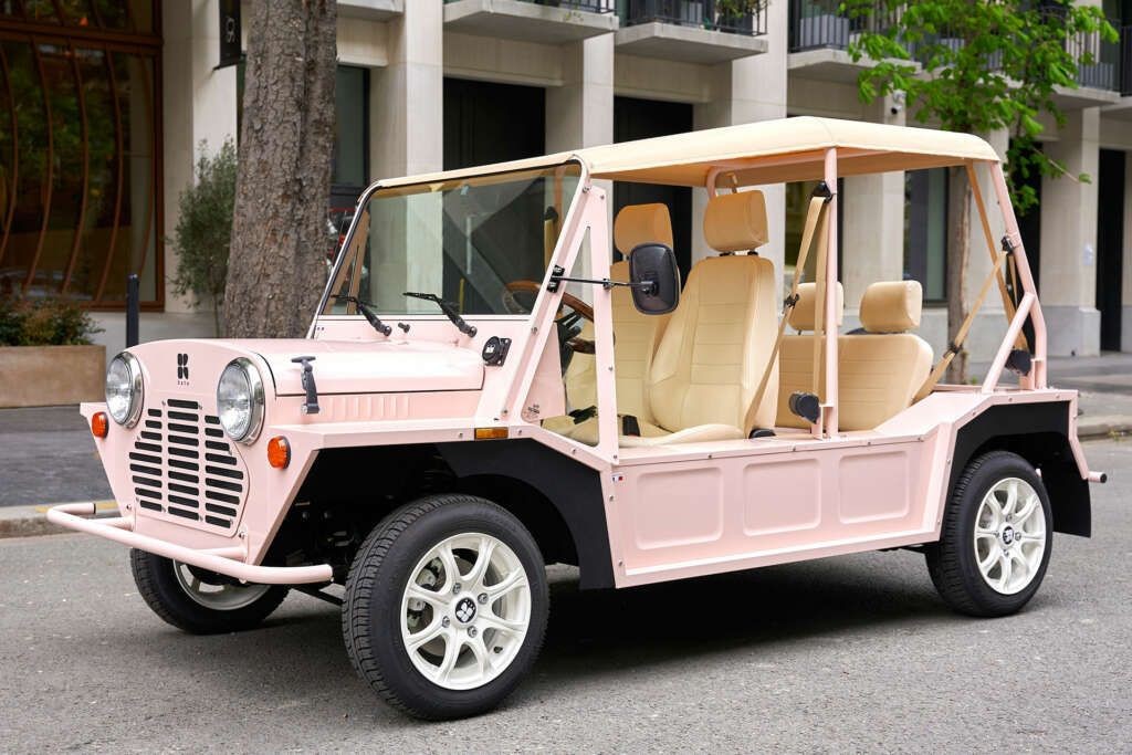 Mini Moke rental Ibiza – luxury vintage beach car by the coastline